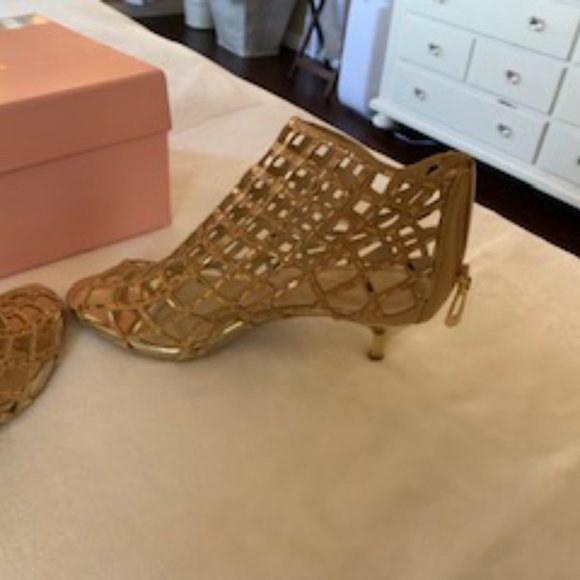 bling gold stilettos with kitten heel - Picture 3 of 4